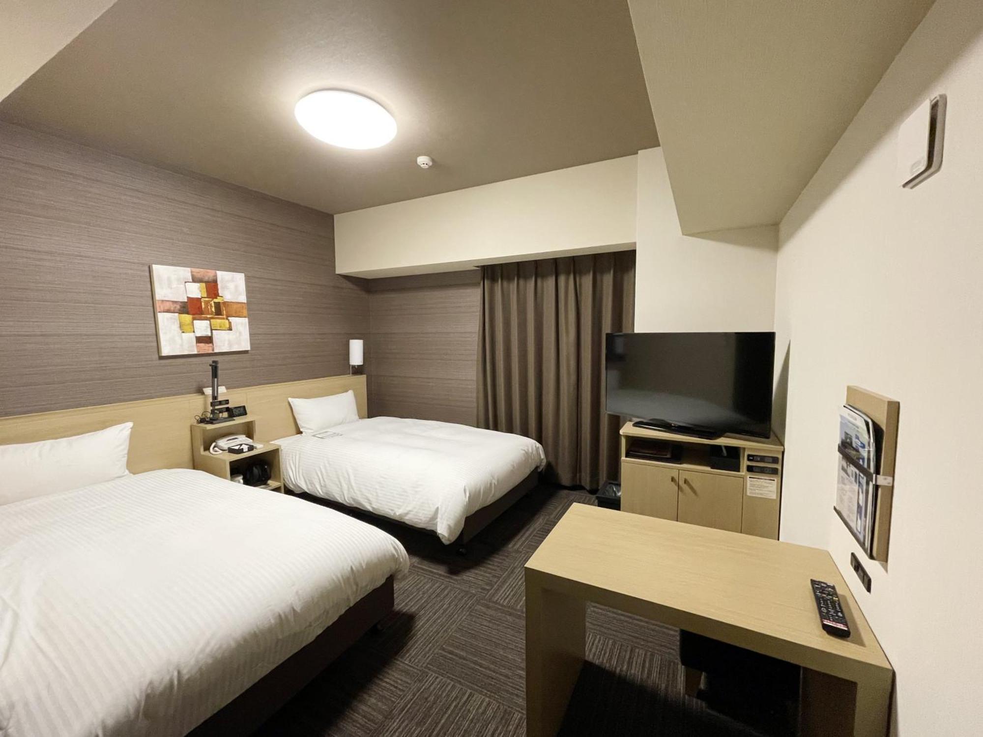 Hotel Route-Inn Osaka Takaishi -Hagoromo Ekimae- Exteriér fotografie