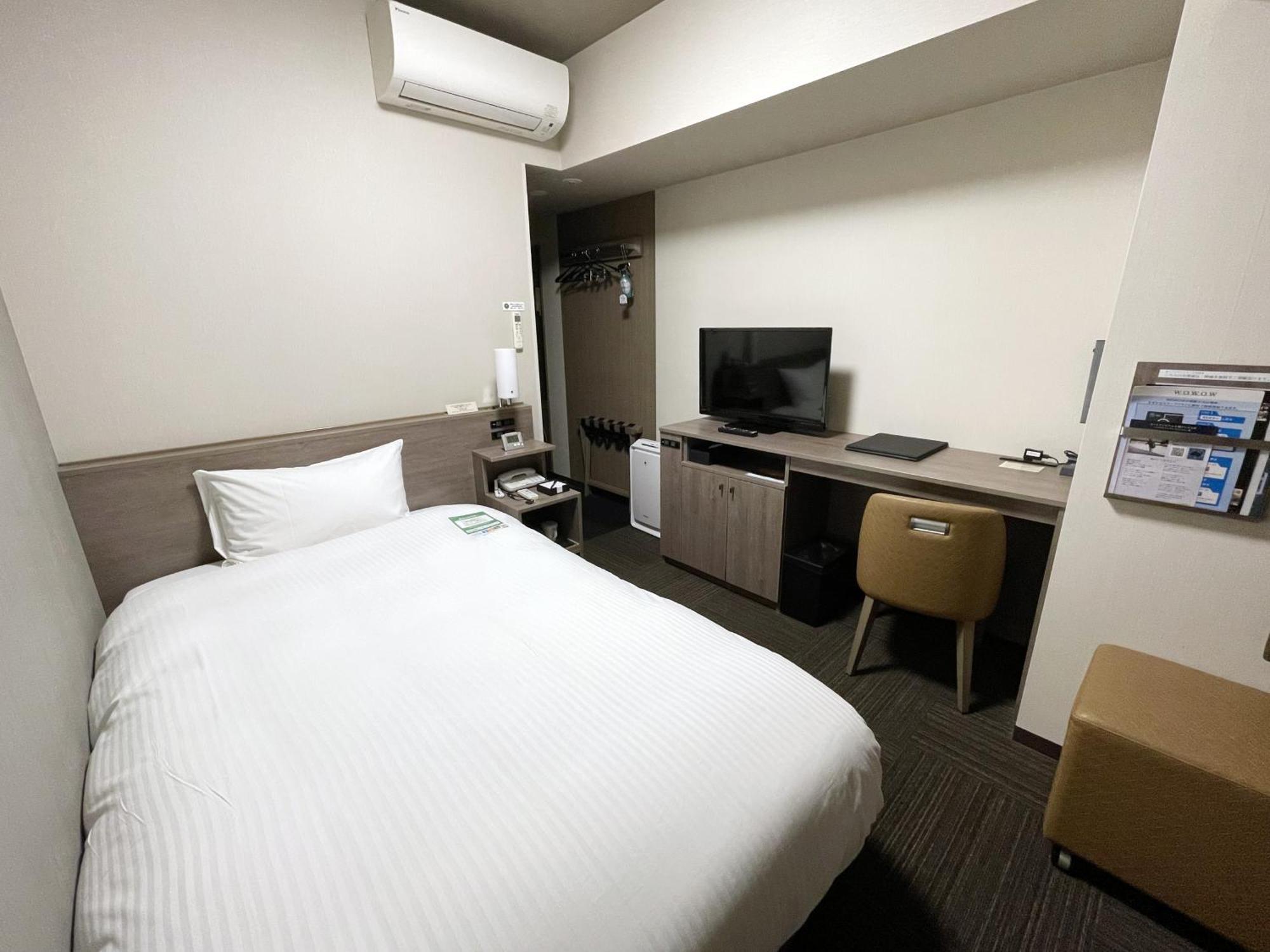 Hotel Route-Inn Osaka Takaishi -Hagoromo Ekimae- Exteriér fotografie